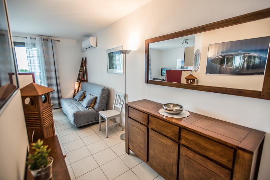 Appartement Le Paille En Queue Saint Pierre Buitenkant foto